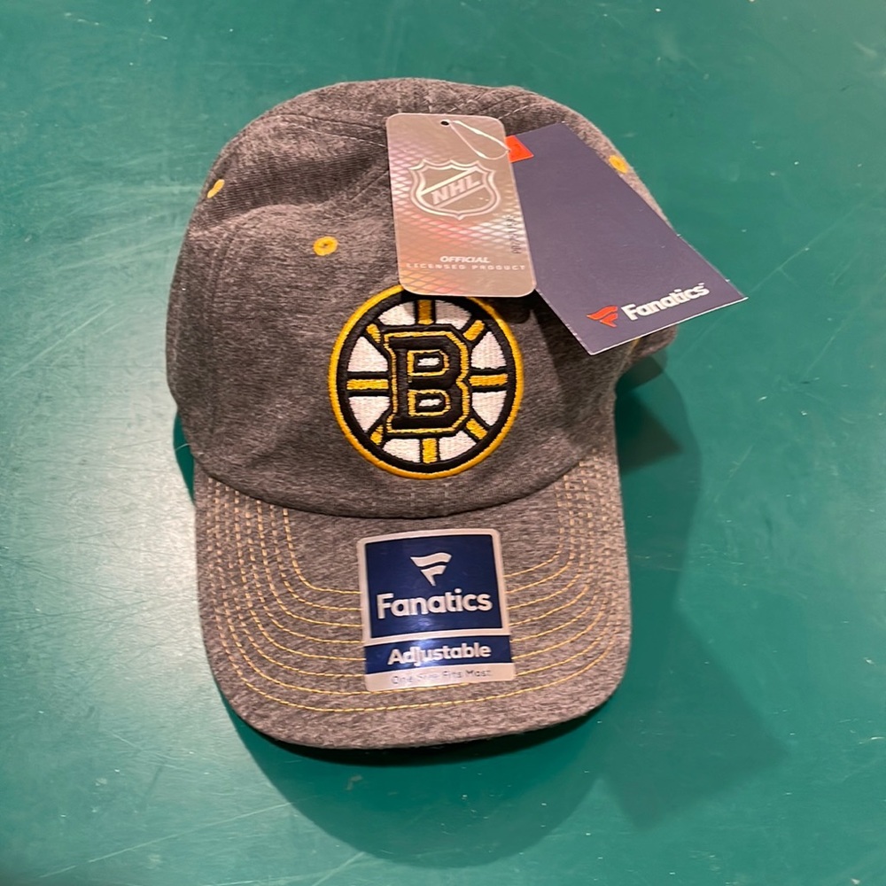 🖤💛Fanatics Bruins officially licensed baseball cap NWT💛🖤